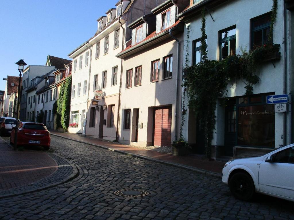 Ferienwohnung im mauerblümchen Rostock Exterior foto